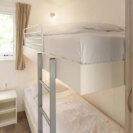 With Wifi, At Just 1 Km From The Holiday home Callantsoog